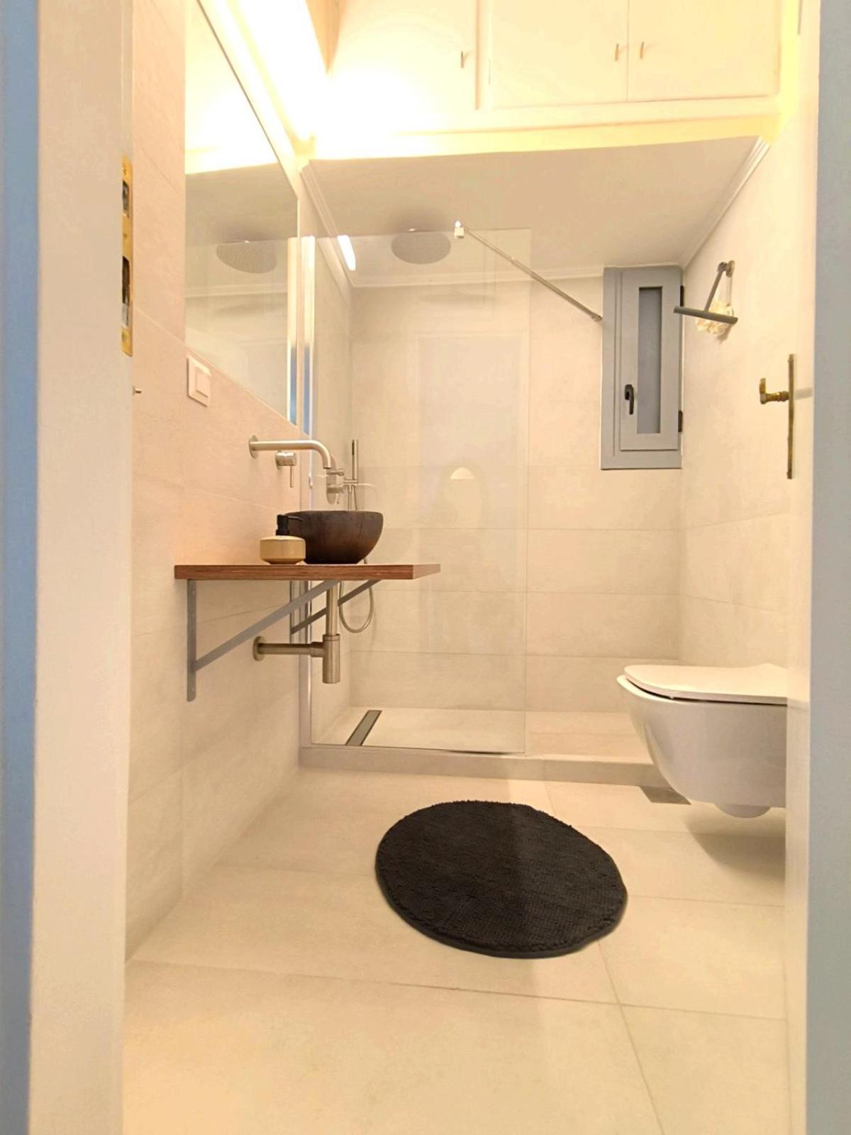 Stylish Artistic Flat With View, Three Min To Metro Atenas Exterior foto